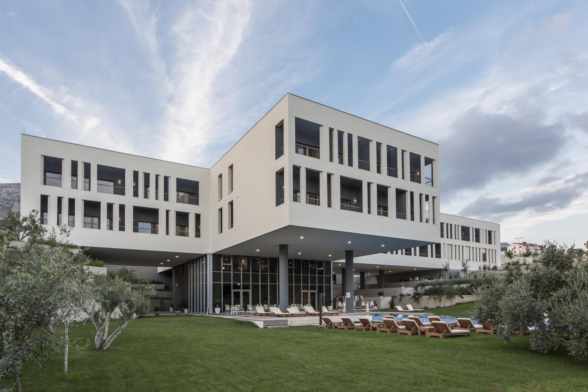 Hotel Salona Palace Exterior foto