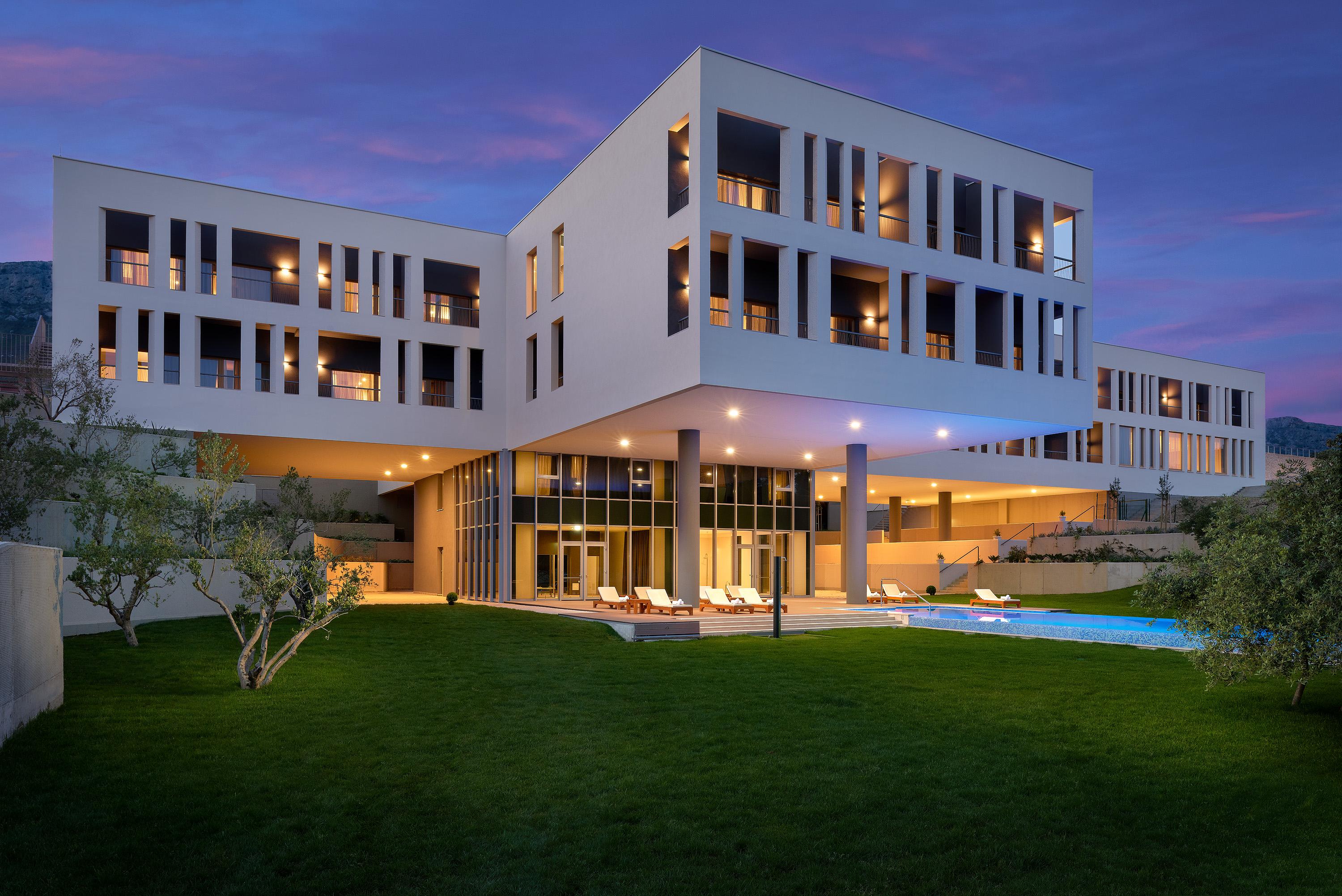 Hotel Salona Palace Exterior foto